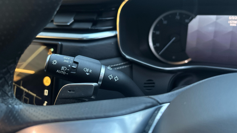 Jaguar F-Pace 3.0 D300 Sport 5dr Auto AWD Diesel Estate